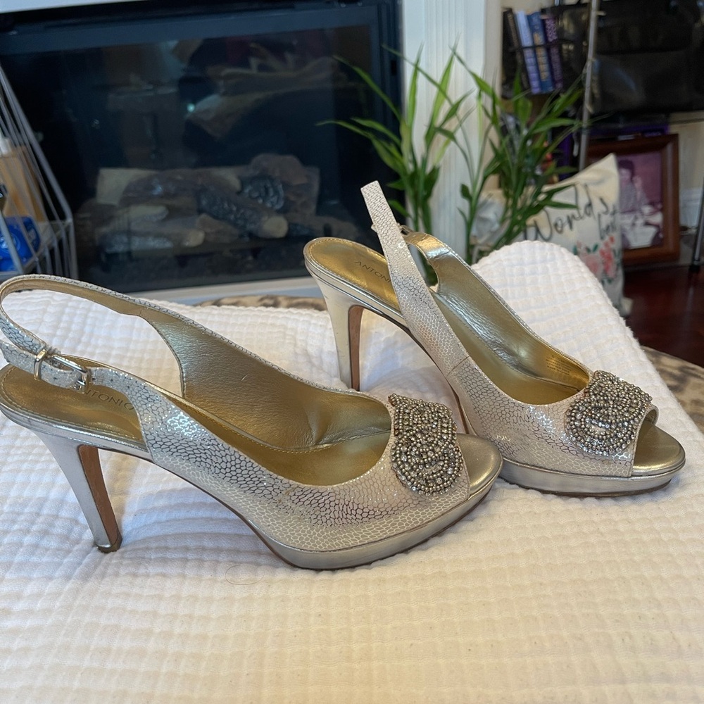 Antonio Melani Gold Peep-Toe Slingback Heels